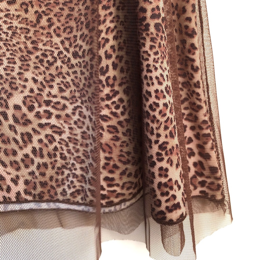 🛑SOLD📦 •
Leopard, Brown Mesh Overlay & Bronze Sequin Skirt•FINAL MARKDOWN - Picture 3 of 8